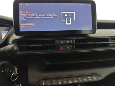 Jeep Avenger 1.2 turbo Altitude fwd 100cv (13)