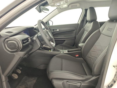 Jeep Avenger 1.2 turbo Altitude fwd 100cv (12)