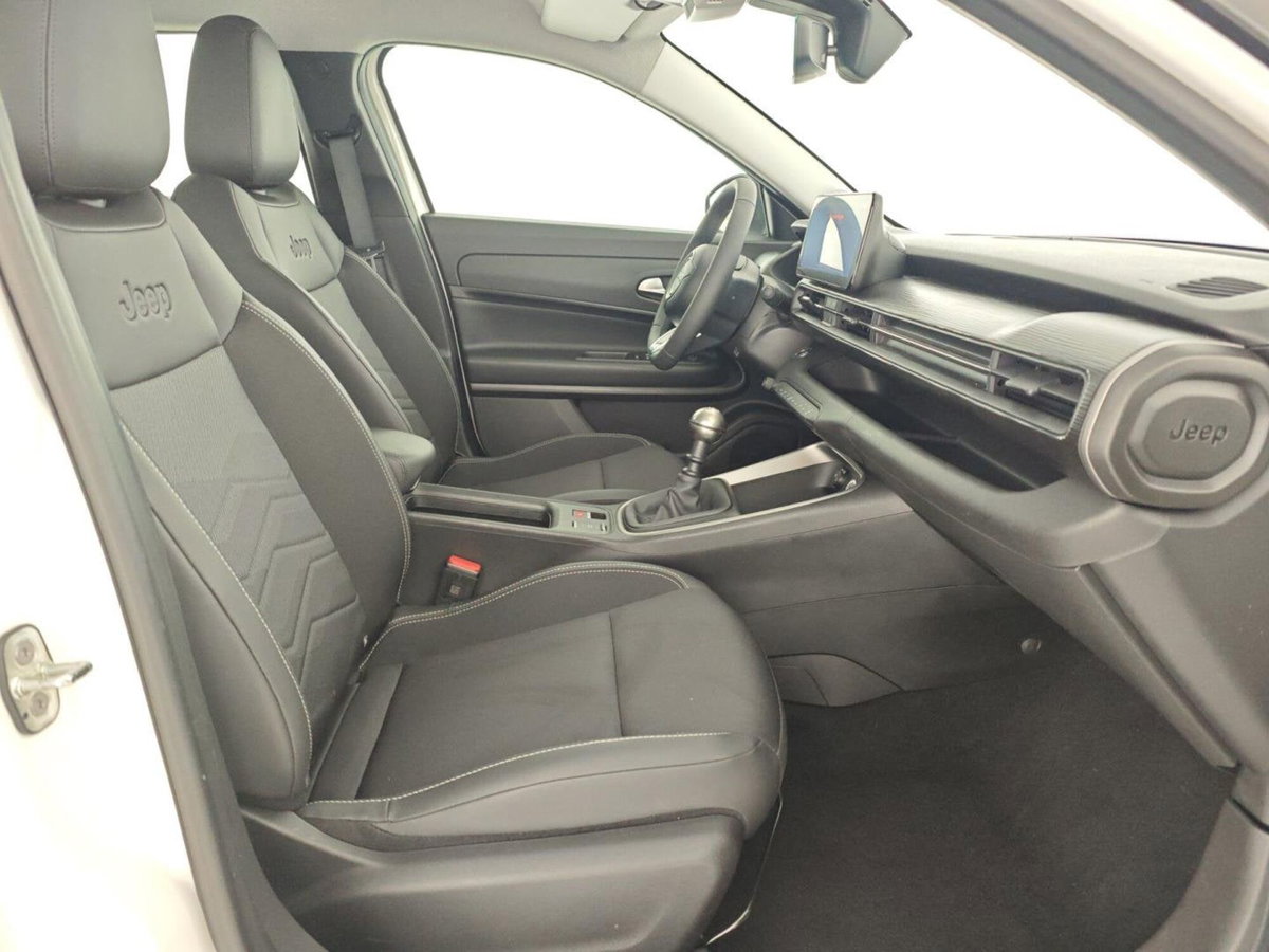 Jeep Avenger 1.2 turbo Altitude fwd 100cv (15)
