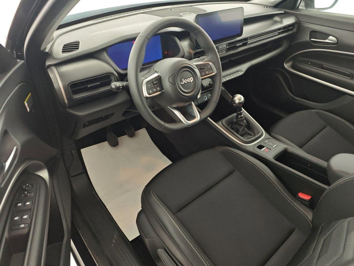 Jeep Avenger 1.2 turbo Altitude fwd 100cv (10)