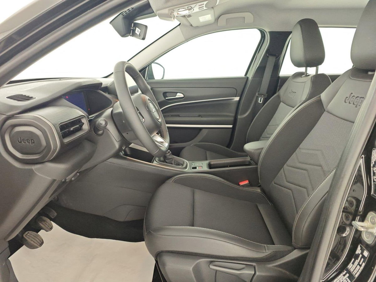 Jeep Avenger 1.2 turbo Altitude fwd 100cv (11)