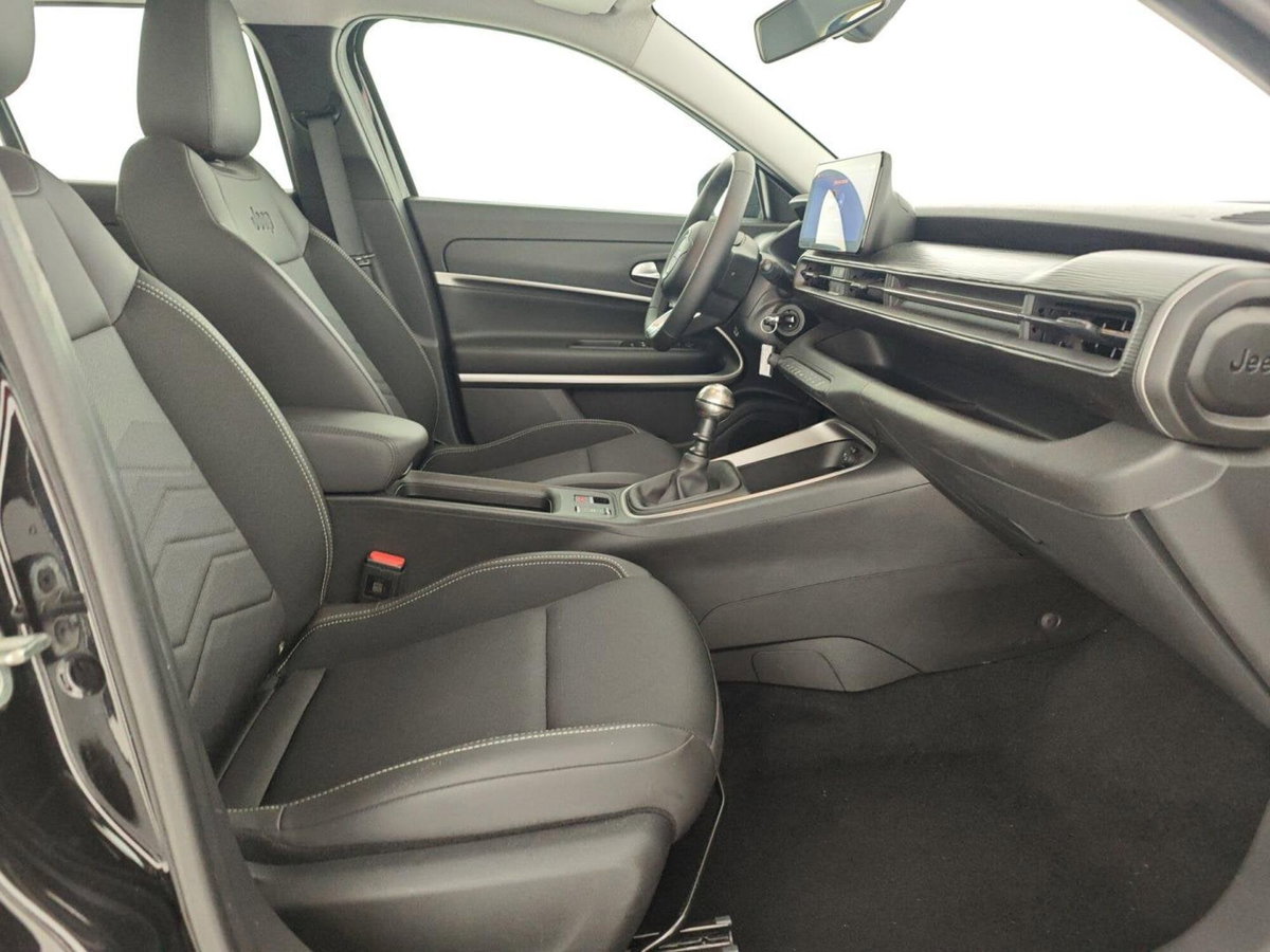 Jeep Avenger 1.2 turbo Altitude fwd 100cv (14)