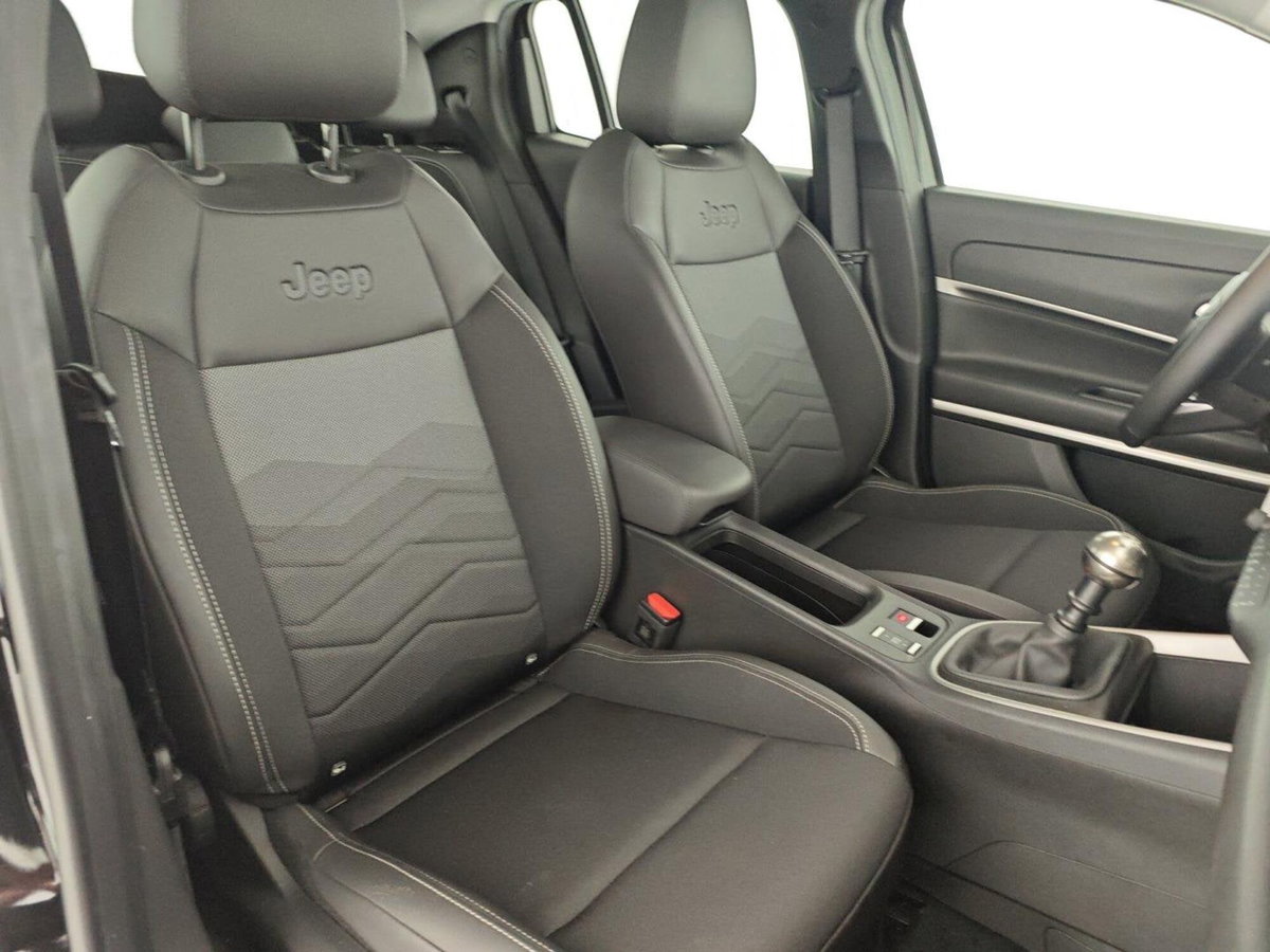 Jeep Avenger 1.2 turbo Altitude fwd 100cv (15)