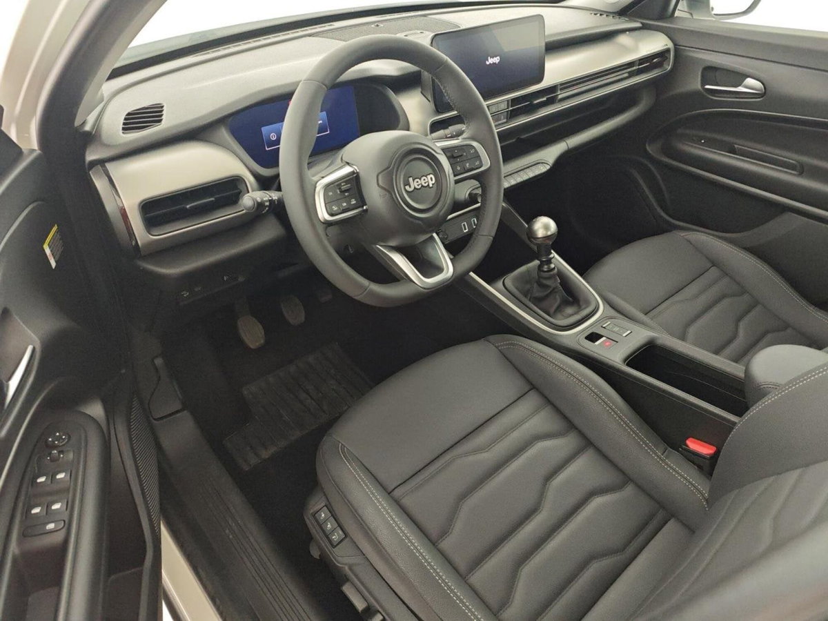 Jeep Avenger 1.2 turbo Altitude fwd 100cv (10)