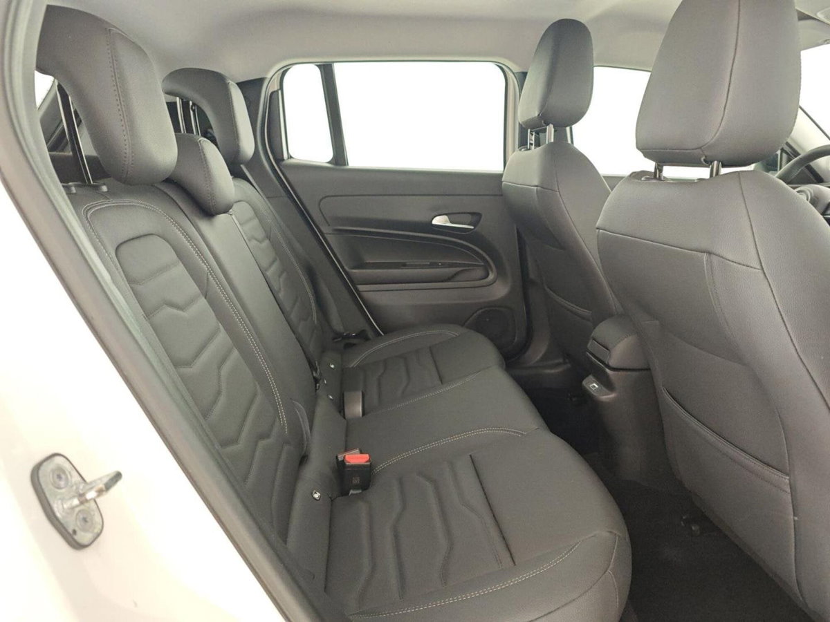 Jeep Avenger 1.2 turbo Altitude fwd 100cv (16)