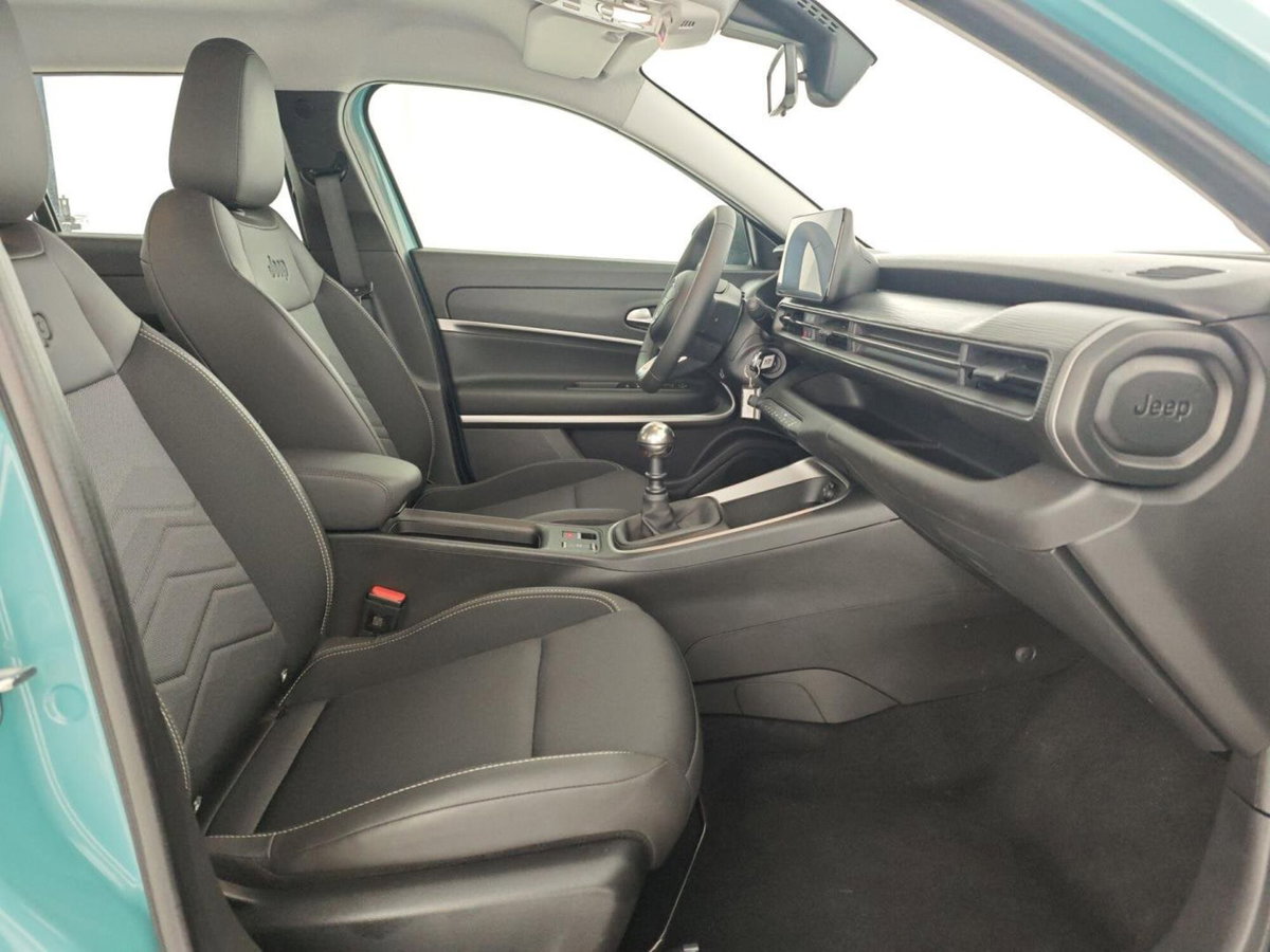 Jeep Avenger 1.2 turbo Altitude fwd 100cv (13)