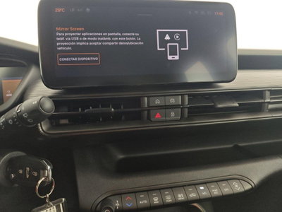 Jeep Avenger 1.2 turbo Altitude fwd 100cv (17)