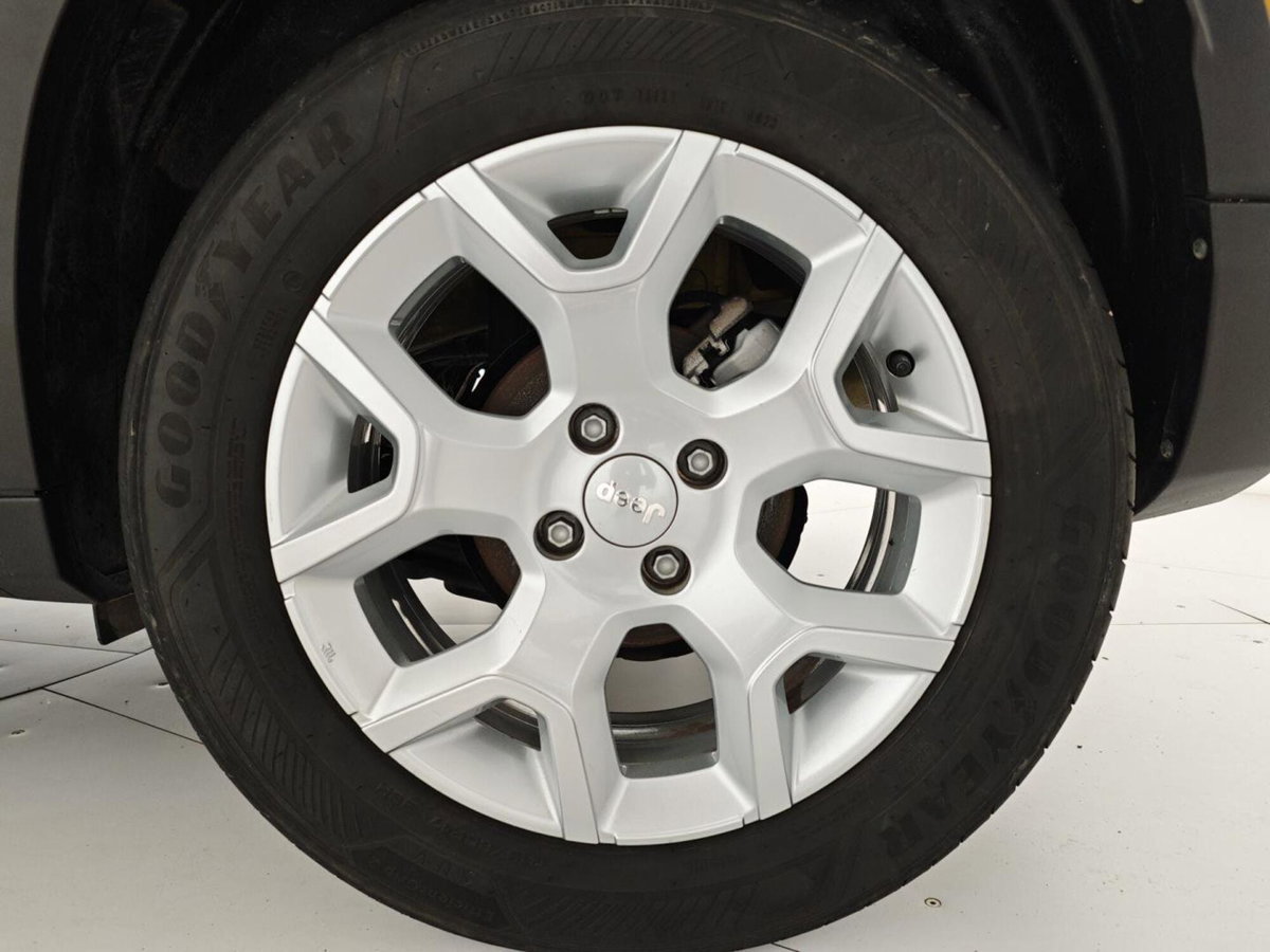 Jeep Avenger 1.2 turbo Altitude fwd 100cv (8)