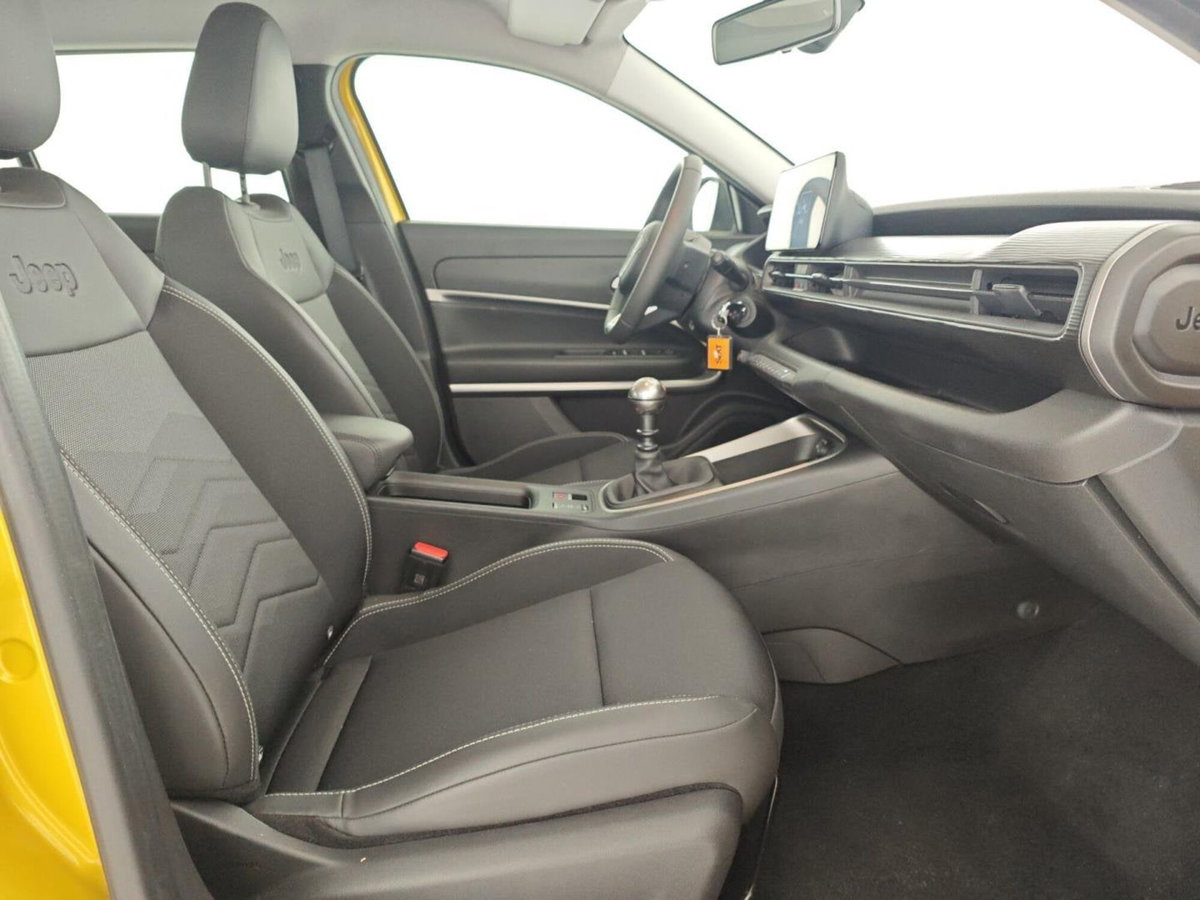 Jeep Avenger 1.2 turbo Altitude fwd 100cv (13)