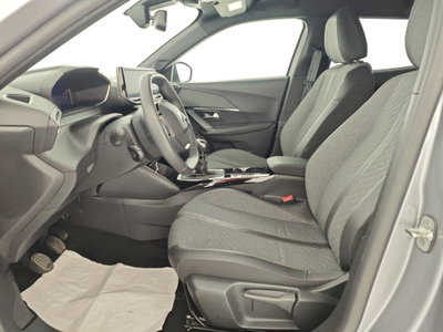 Peugeot 2008 PureTech 100 S&S Allure (10)