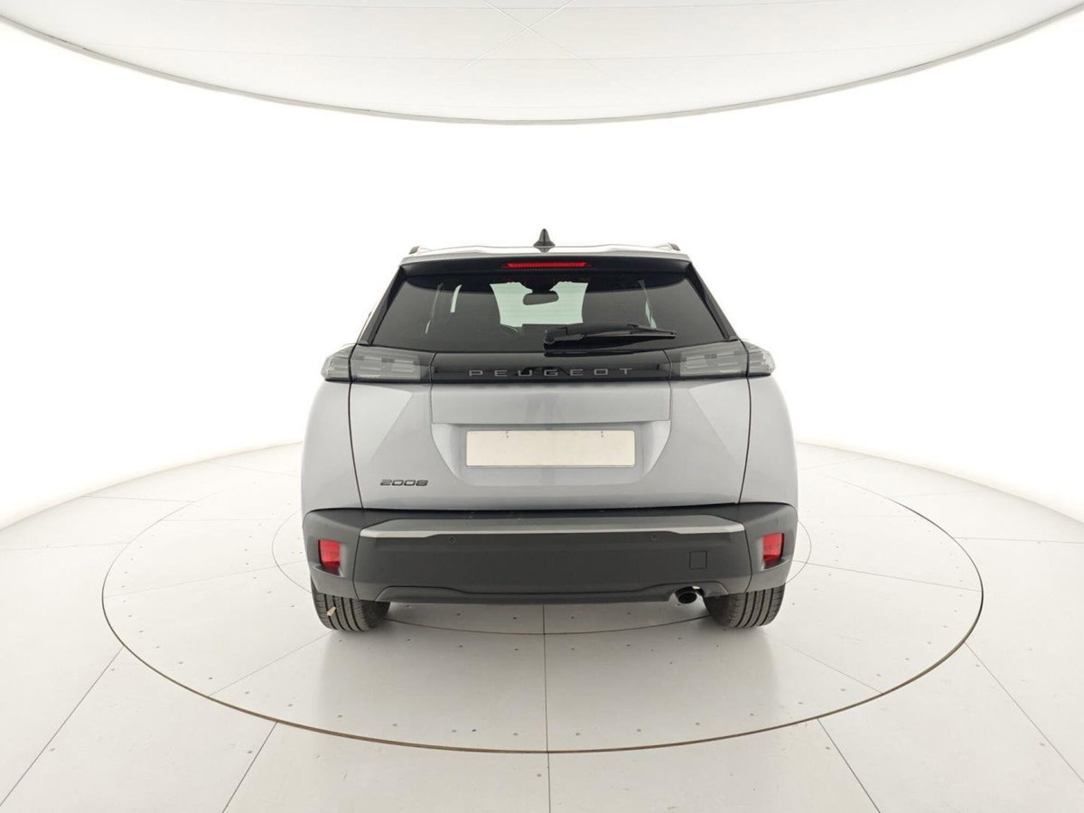Peugeot 2008 PureTech 100 S&S Allure (4)