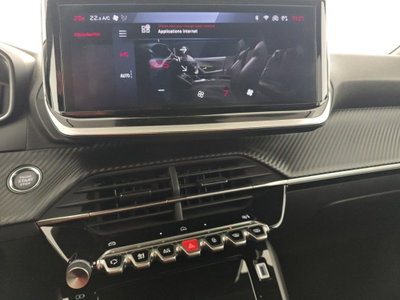 Peugeot 2008 PureTech 100 S&S Allure (16)