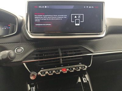 Peugeot 2008 PureTech 100 S&S Allure (18)