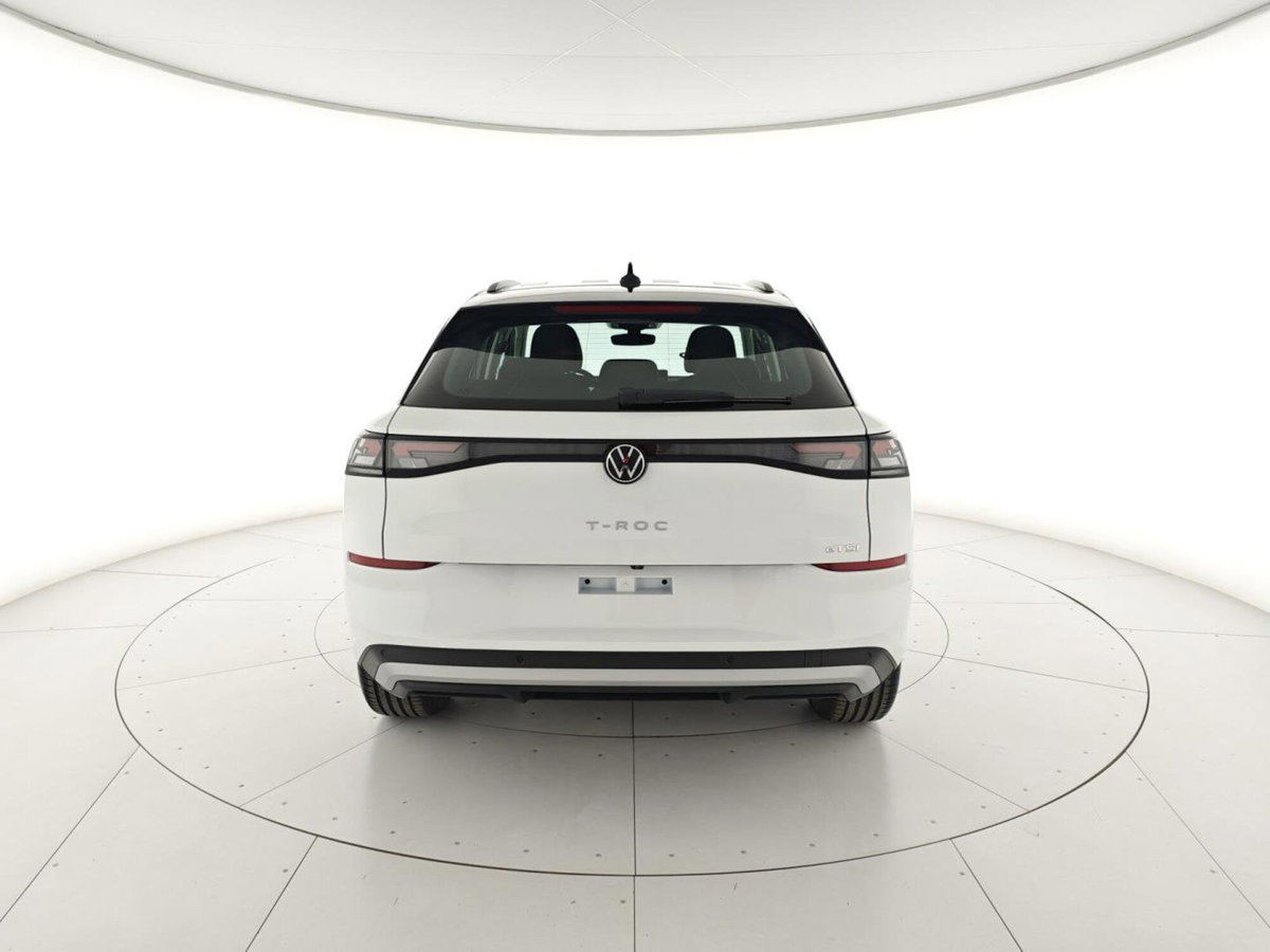 Volkswagen T-Roc 1.5 etsi Life 115cv dsg (4)