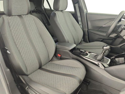 Peugeot 2008 PureTech 100 S&S Allure (15)