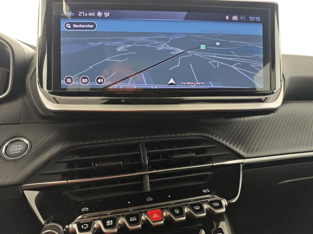 Peugeot 2008 PureTech 100 S&S Allure (17)