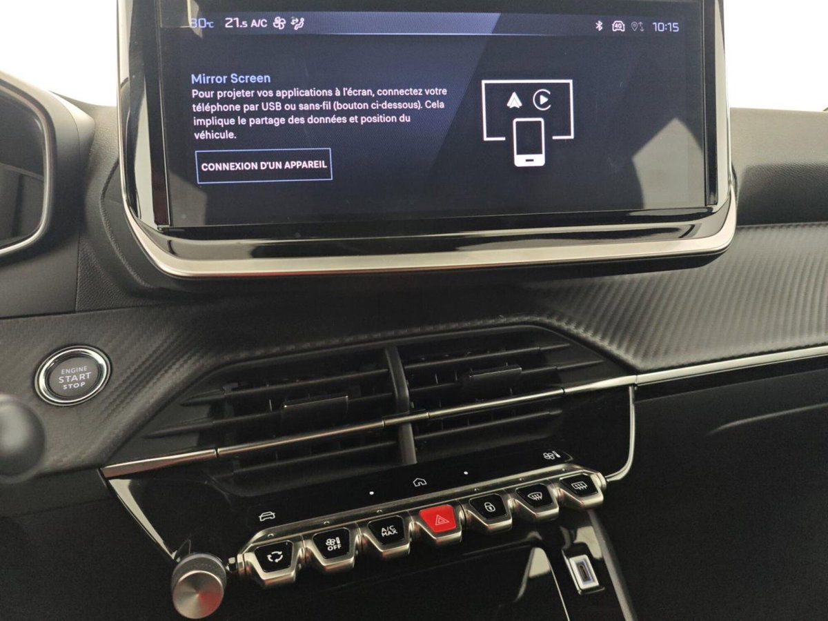 Peugeot 2008 PureTech 100 S&S Allure (19)