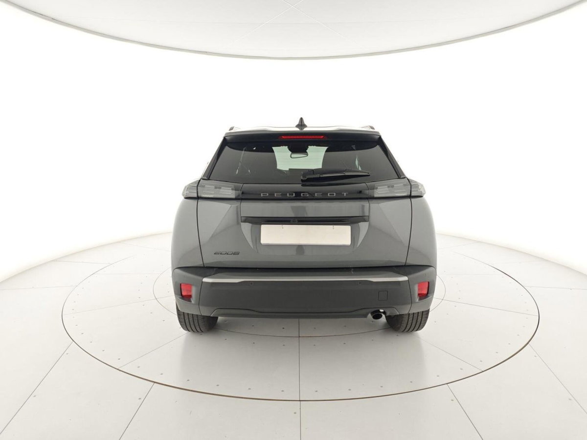 Peugeot 2008 PureTech 100 S&S Allure (4)