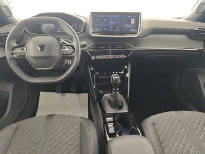 Peugeot 2008 PureTech 100 S&S Allure (19)