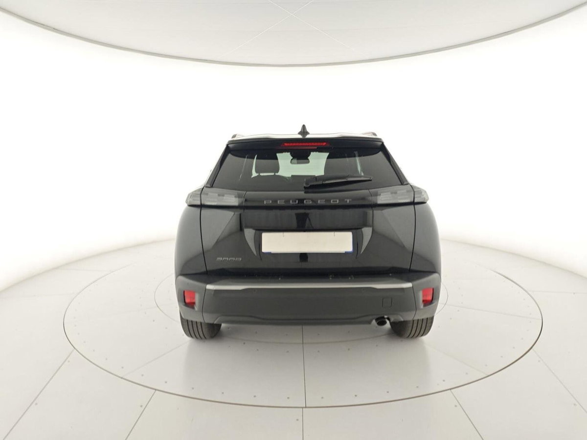 Peugeot 2008 PureTech 100 S&S Allure (4)
