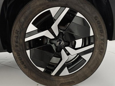 Peugeot 2008 PureTech 100 S&S Allure (8)