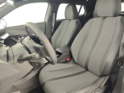 Peugeot 2008 PureTech 100 S&S Allure (11)