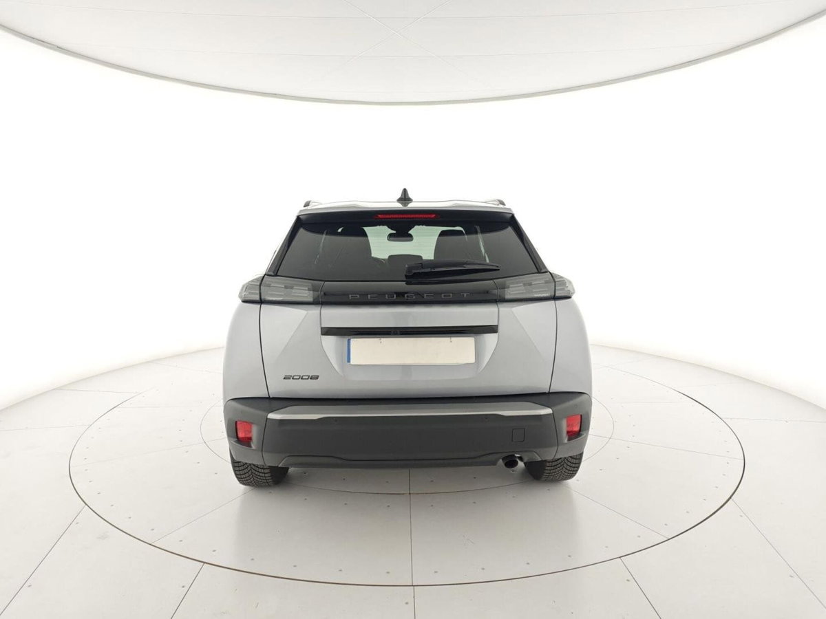 Peugeot 2008 PureTech 100 S&S Allure (4)