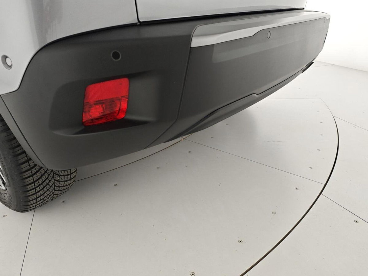 Peugeot 2008 PureTech 100 S&S Allure (6)