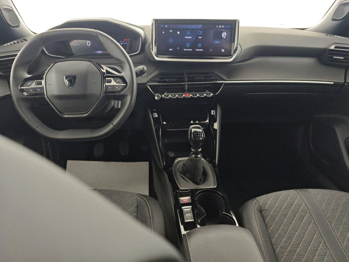 Peugeot 2008 PureTech 100 S&S Allure (20)