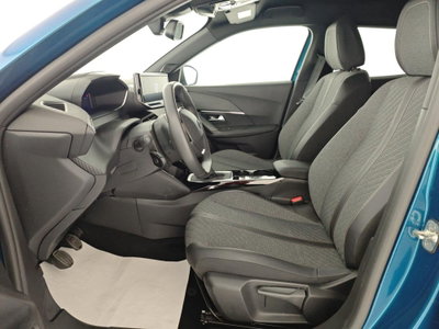 Peugeot 2008 PureTech 100 S&S Allure (10)