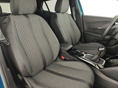 Peugeot 2008 PureTech 100 S&S Allure (14)