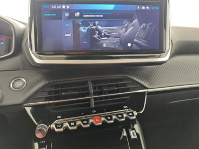Peugeot 2008 PureTech 100 S&S Allure (16)