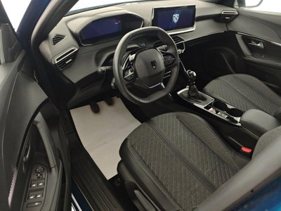 Peugeot 2008 PureTech 100 S&S Allure (9)