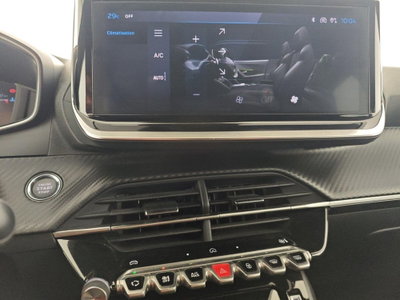 Peugeot 2008 PureTech 100 S&S Allure (16)