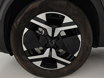 Peugeot 2008 PureTech 100 S&S Allure (8)