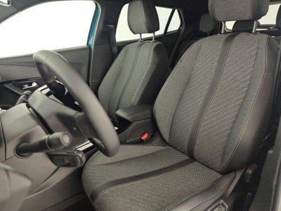 Peugeot 2008 PureTech 100 S&S Allure (12)