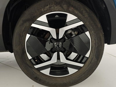 Peugeot 2008 PureTech 100 S&S Allure (9)