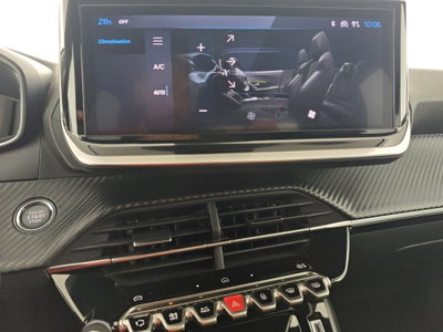 Peugeot 2008 PureTech 100 S&S Allure (18)