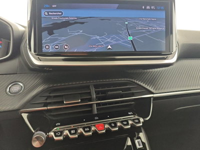 Peugeot 2008 PureTech 100 S&S Allure (17)