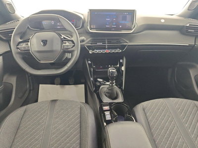 Peugeot 2008 PureTech 100 S&S Allure (19)