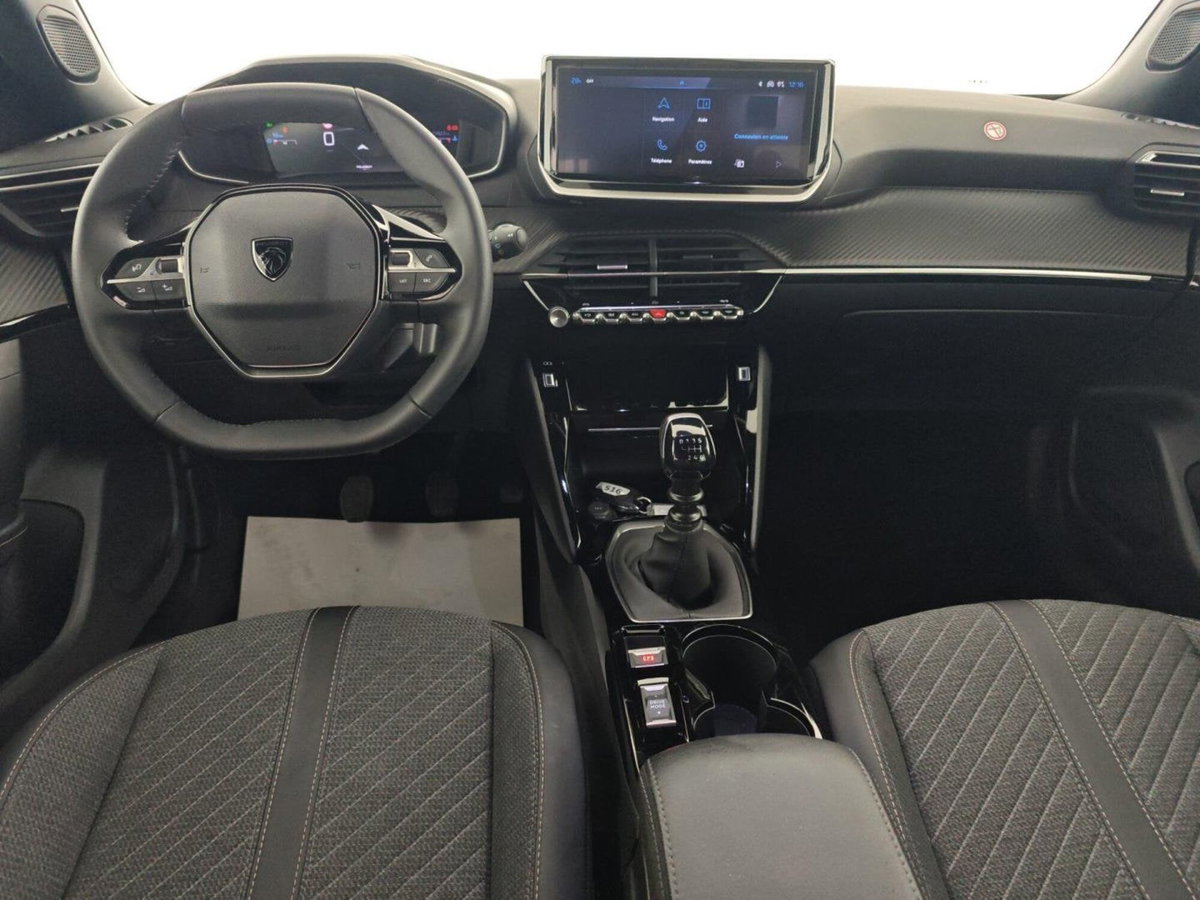 Peugeot 2008 PureTech 100 S&S Allure (20)