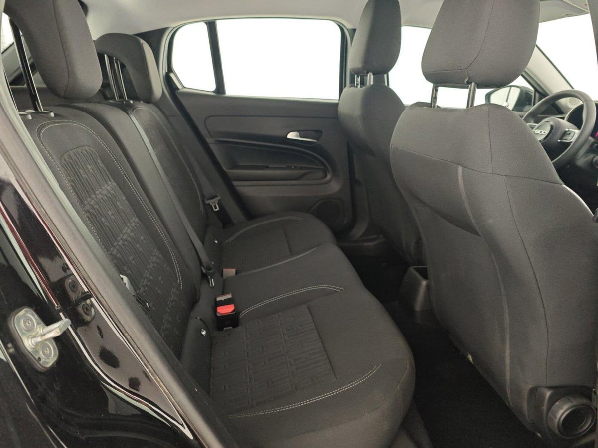Fiat 600 1.2 hybrid 110cv auto (15)