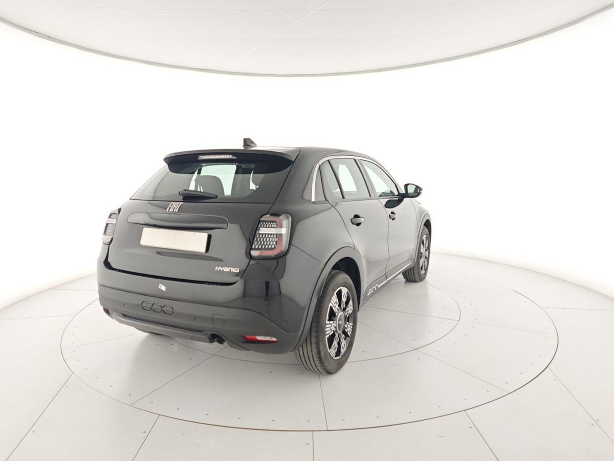 Fiat 600 1.2 hybrid 110cv auto (6)