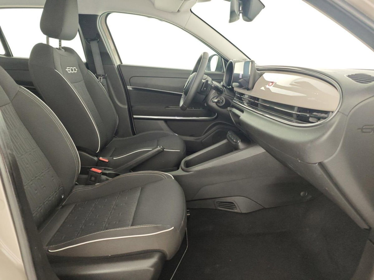 Fiat 600 1.2 hybrid 110cv auto (13)