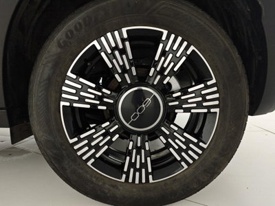 Fiat 600 1.2 hybrid 110cv auto (8)