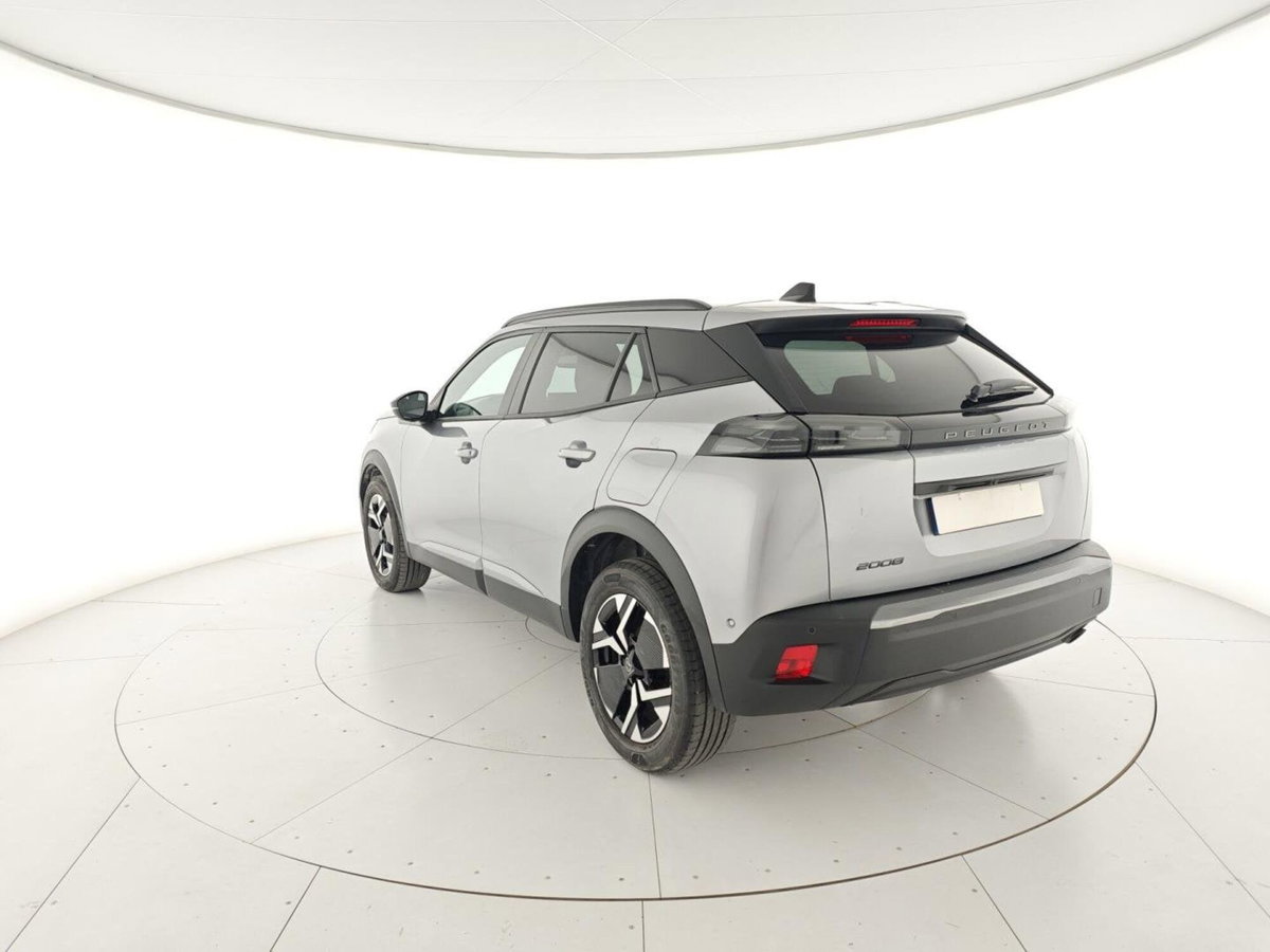 Peugeot 2008 PureTech 100 S&S Allure (3)
