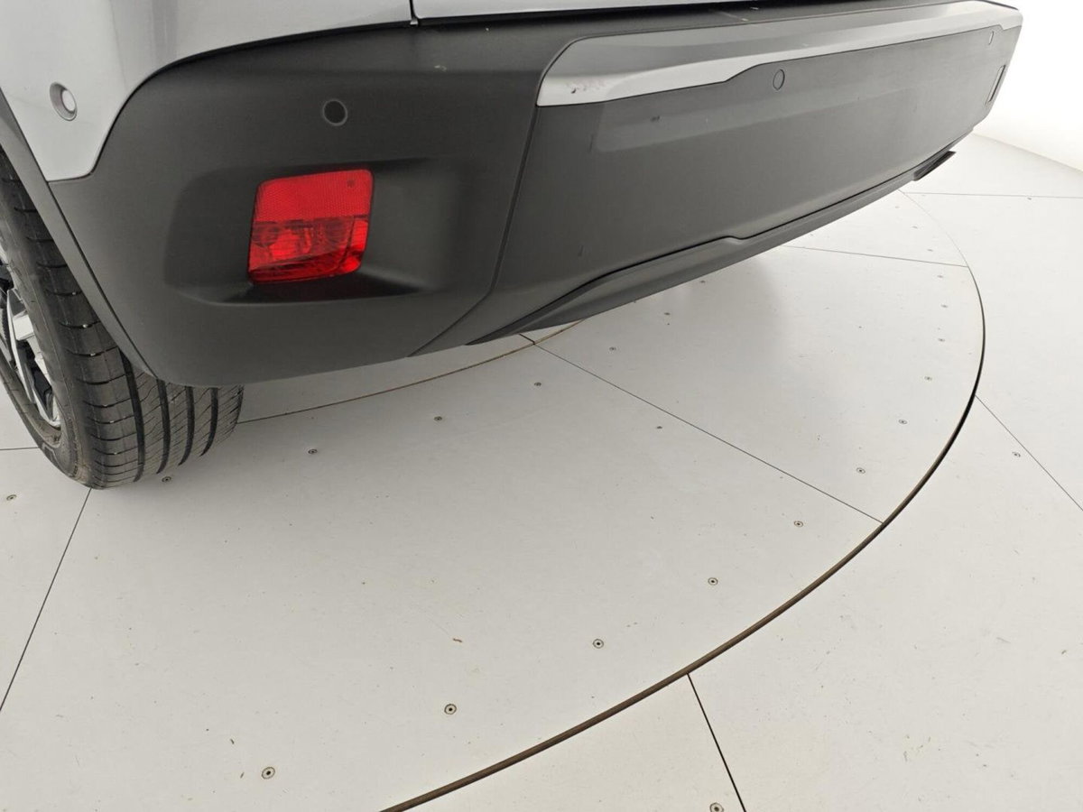 Peugeot 2008 PureTech 100 S&S Allure (7)
