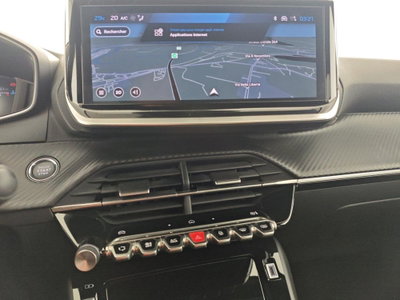 Peugeot 2008 PureTech 100 S&S Allure (16)