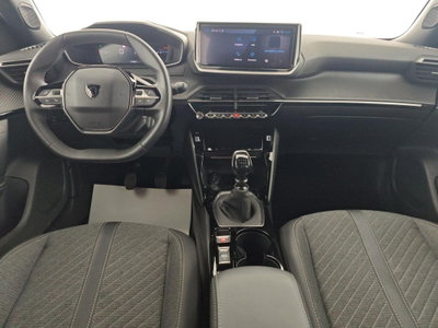 Peugeot 2008 PureTech 100 S&S Allure (19)