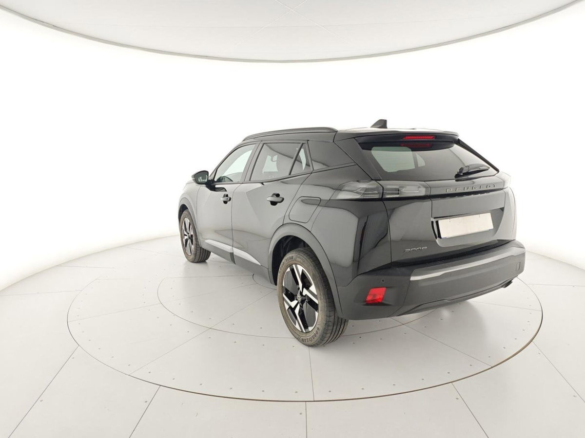 Peugeot 2008 PureTech 100 S&S Allure (3)